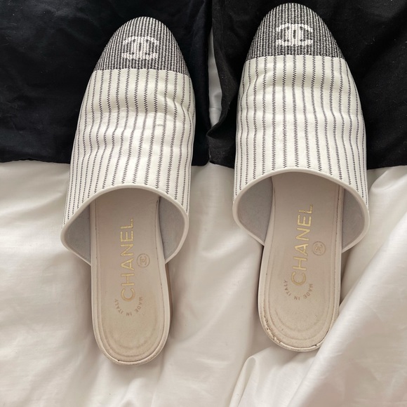 Chanel grey and white striped slip on flats. - Picture 5 of 8